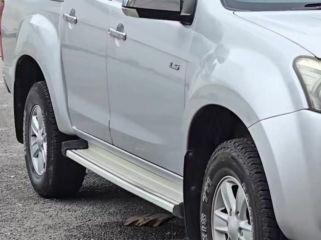 2016 Isuzu D-MAX 2.5 4x2 DUAL CAB (M) sngt cantik - 1
