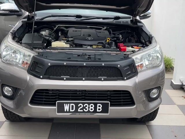 2016 Toyota HILUX 2.4 G (A) Leather Canopy DashCam - 1
