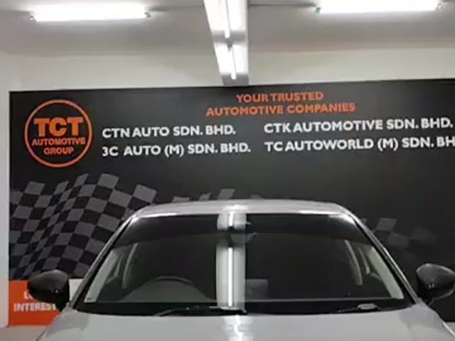 Honda CIVIC 1.5 E F.Service Honda Warranty To 2027 - 1