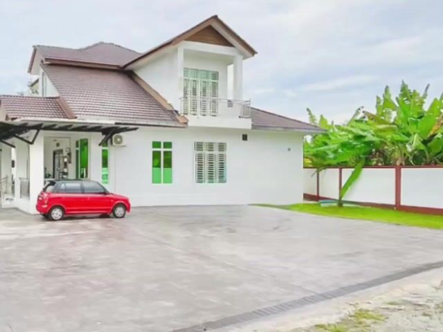 Video Image 1