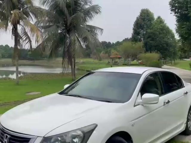 2010 HONDA ACCORD 2.0 I-VTEC (A) Masih Boleh Loan! - 1