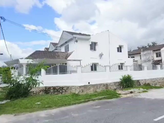 Video Image 1