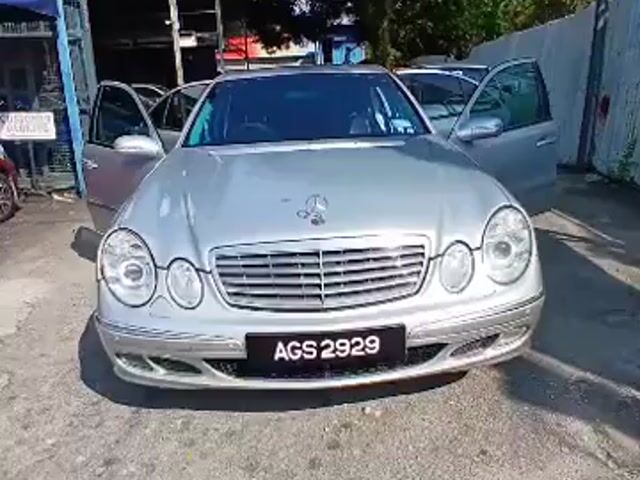 Black interior 2005 Mercedes E200 K (CKD) 1.8 (A) - 1