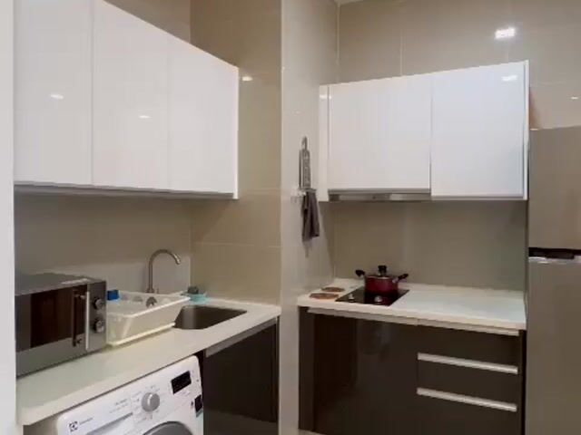 Video Image 1
