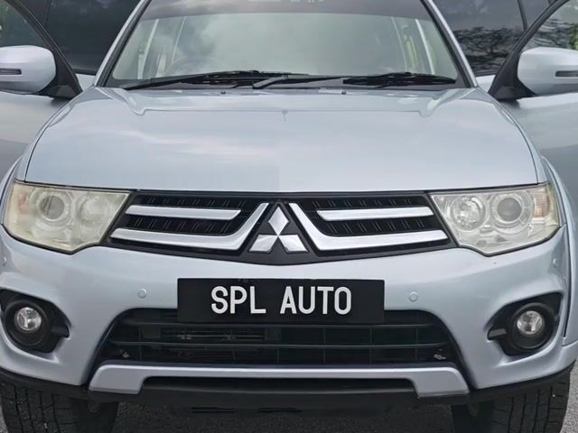 2013 Mitsubishi PAJERO 2.5 SPORT VGT AT FACELIFT - 1