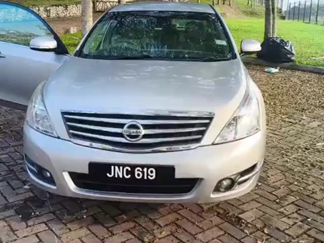 Super Low Mileage-2011 Nissan TEANA 2.5 250 XV. - 1