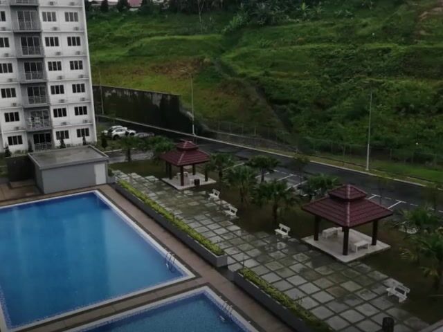 Video Image 1