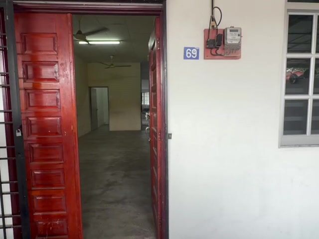 Video Image 1