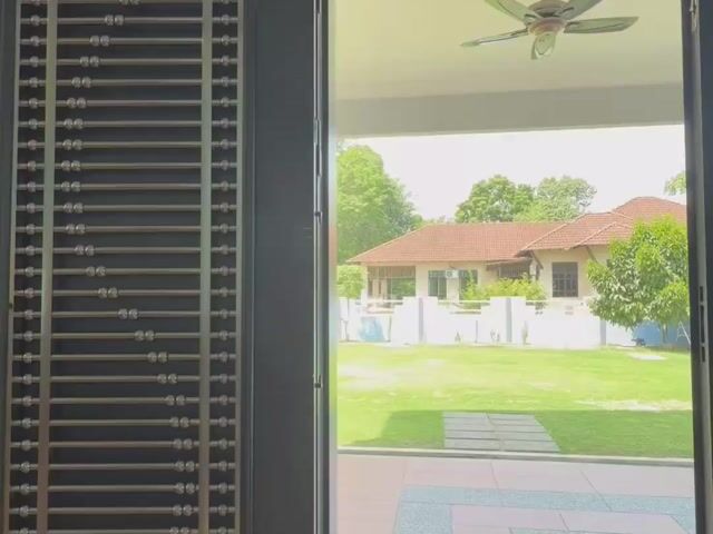 Video Image 1