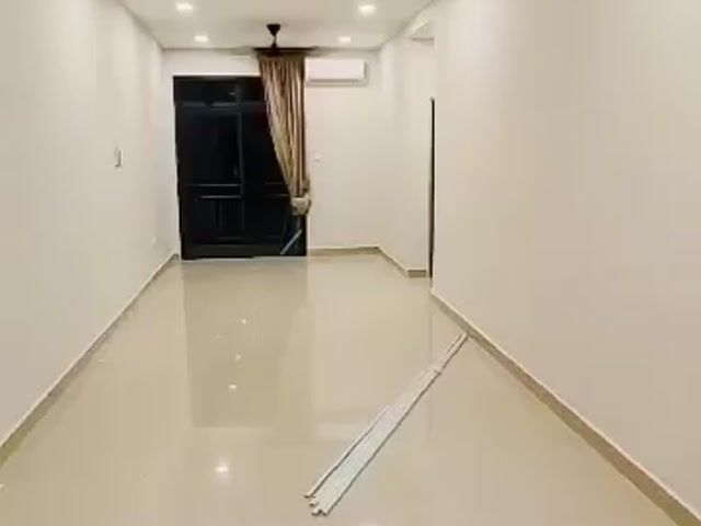 Video Image 1