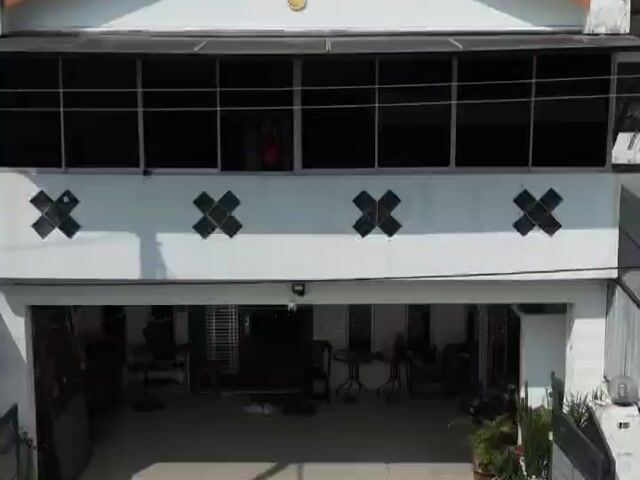 Video Image 1