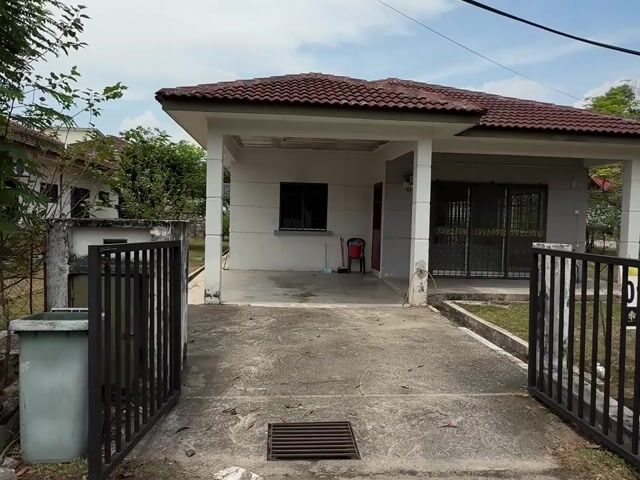 Video Image 1