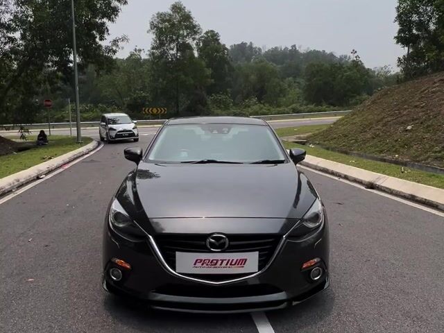 2016 Mazda 3 SKYACTIV 2.0 (A) Loan Kedai/Loan Bank - 1