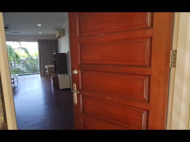 Video Image 1
