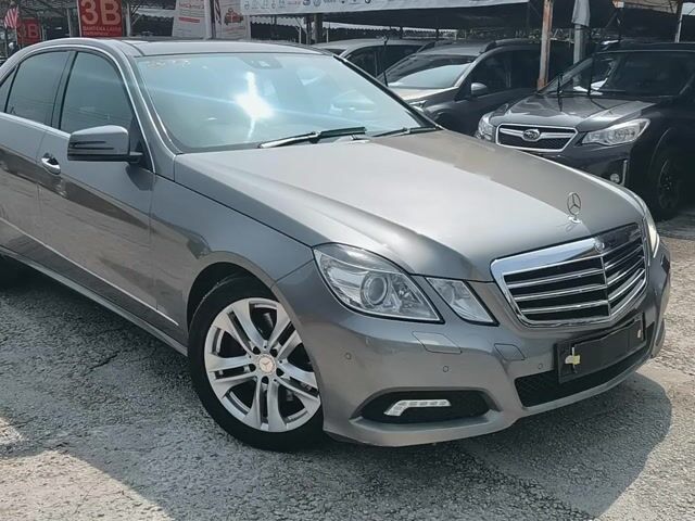 2010 Mercedes Benz E-CLASS 1.8 250 CGI SUNROOF - 1