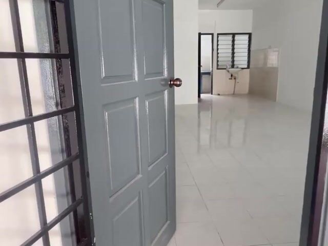 Video Image 1