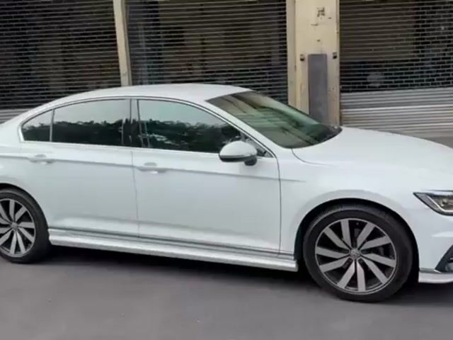 [2018] Volkswagen PASSAT 1.8 TSI COMFORTLINE CKD - 1