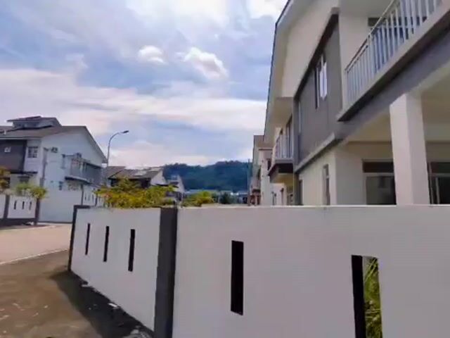 Video Image 1