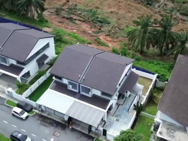 Video Image 1
