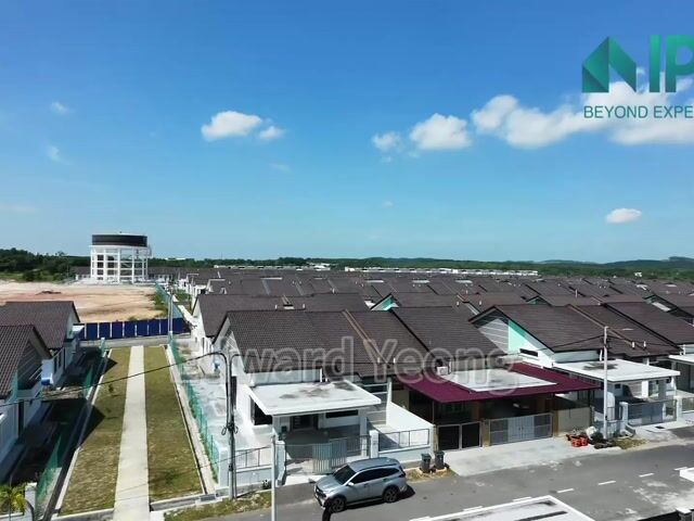 Video Image 1
