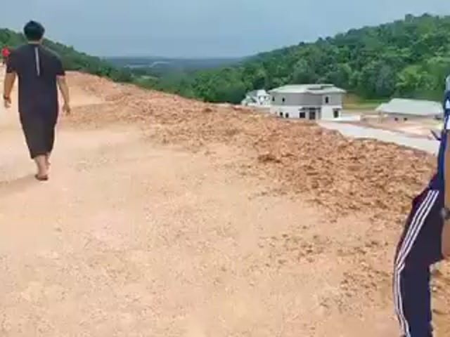 Video Image 1