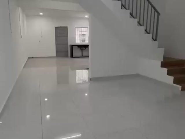 Video Image 1