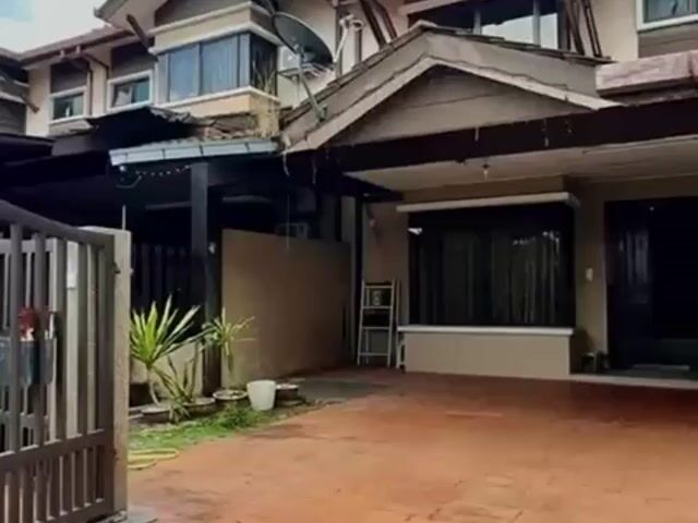 Video Image 1