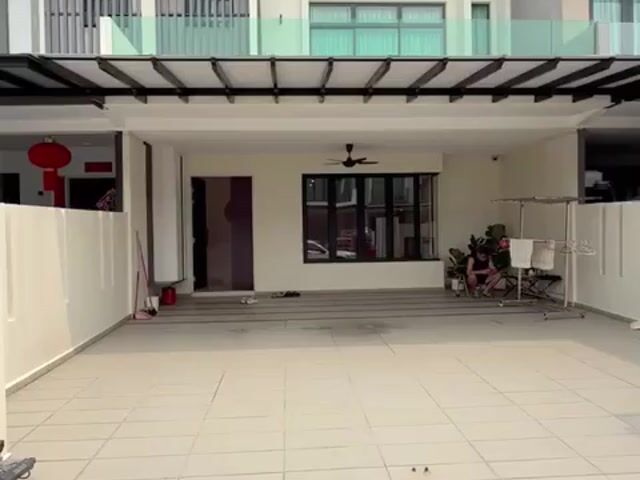 Video Image 1