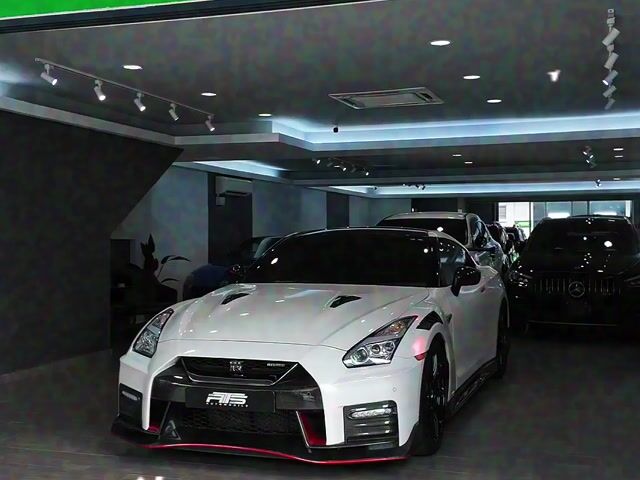 2021 Nissan GT-R 3.8 NISMO R35 COLLECTORS - 1