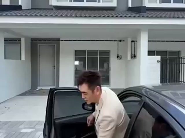 Video Image 1