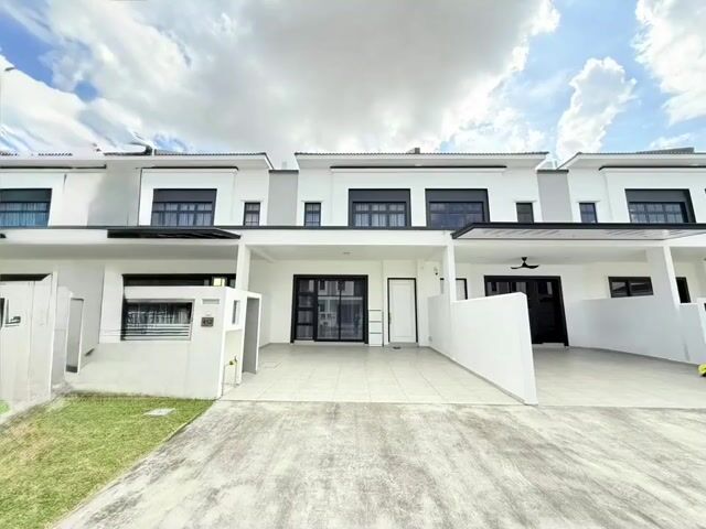 Video Image 1