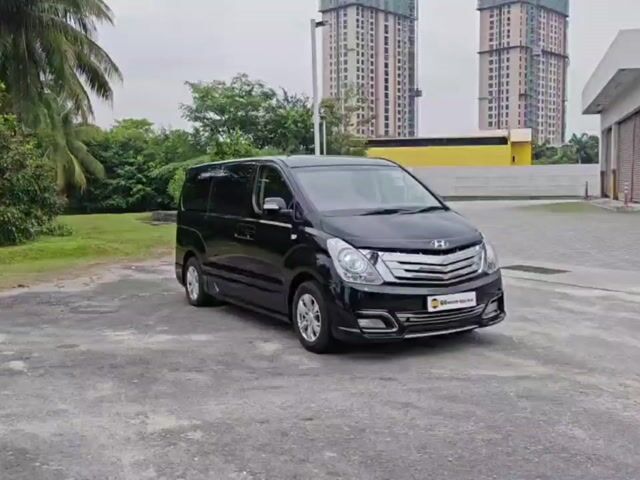 2014 Hyundai GRAND STAREX 2.5 ROYALE PREMIUM (A) - 1