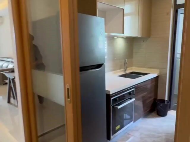 Video Image 1
