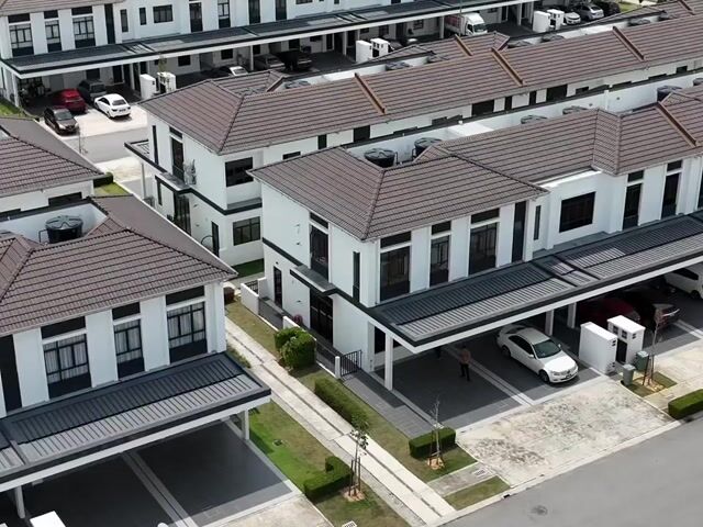 Video Image 1