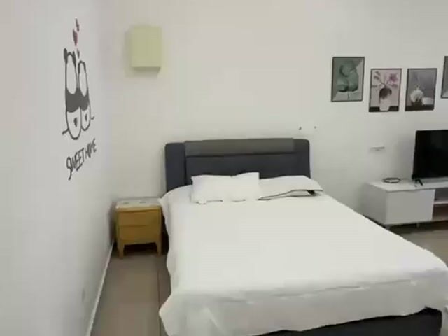 Video Image 1