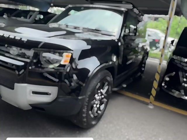 Land Rover DEFENDER 2.0 110S P300 JAPAN 2023 UNREG - 1