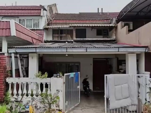 Video Image 1