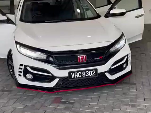2018 Honda CIVIC 1.5 TC-PREMIUM WARRANTY LED LAMPS - 1