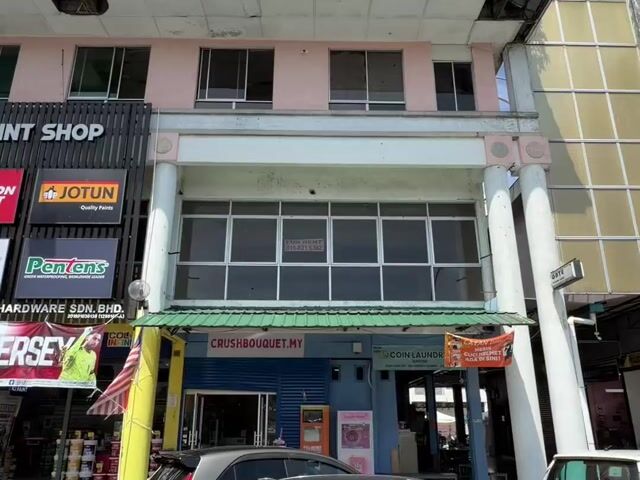 Video Image 1