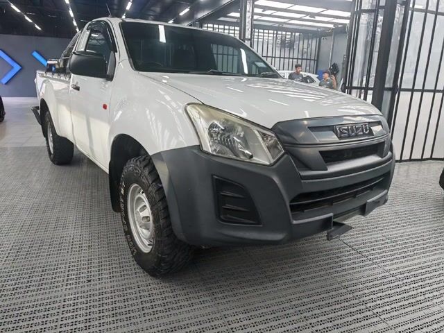 2019 Isuzu D-MAX 1.9 4x4 (M) - 1
