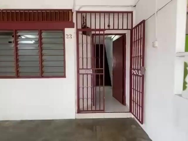 Video Image 1