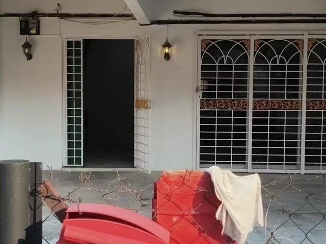 Video Image 1