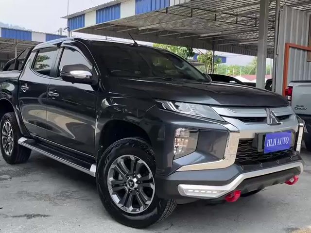 2020 Mitsubishi TRITON 2.4 VGT PREMIUM (A) Tip Top - 1