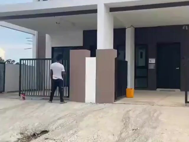 Video Image 1