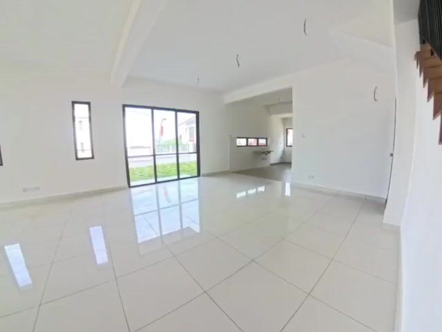 Video Image 1
