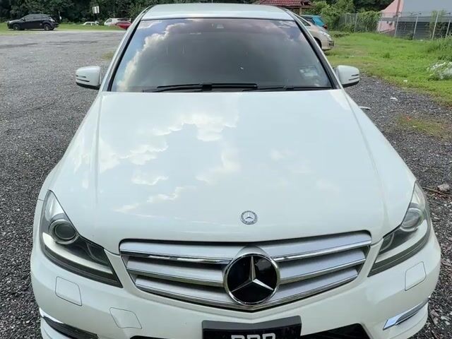 2013/18 Mercedes Benz C180 CBU 1.8 Facelift W204 - 1