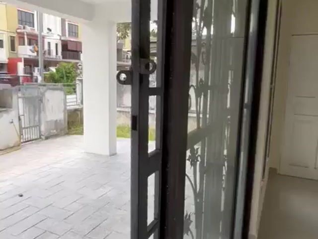 Video Image 1
