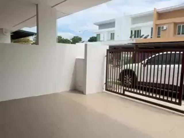 Video Image 1