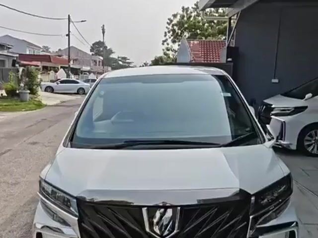 ON THE ROAD 2017 Toyota ALPHARD 2.5 TYPE GOLD (A) - 1
