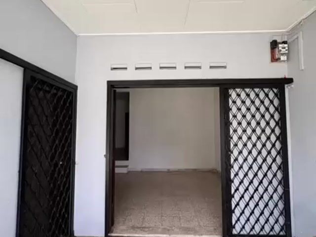 Video Image 1